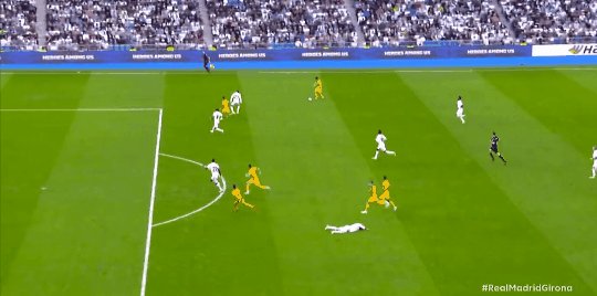 开云体育APP下载-【西甲】皇马1比1赫罗纳 维尼修斯破门阿森西奥送点