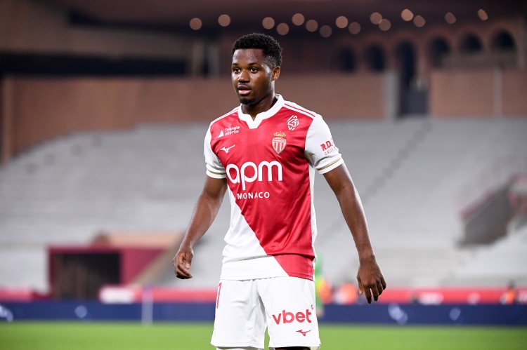 kaiyun-每体：法蒂最近状态下滑且遭遇伤病，他在摩纳哥陷入困境之中